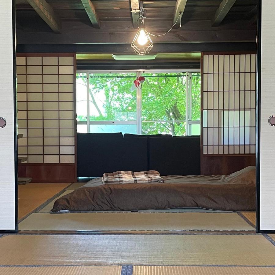 ゲストハウス　にじゅうよん Sakashita Eksteriør bilde